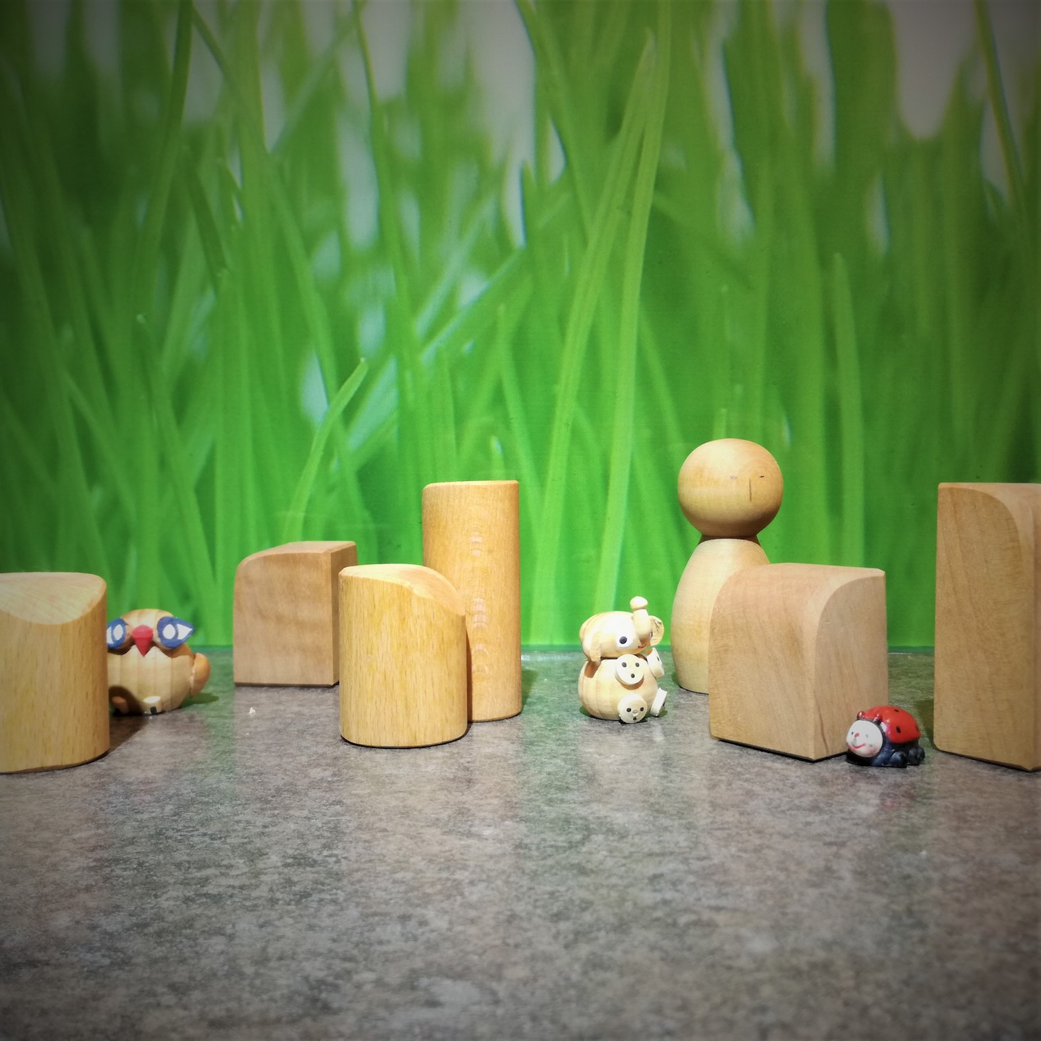 Aufstellungsfiguren stehen in Bezug zueinander